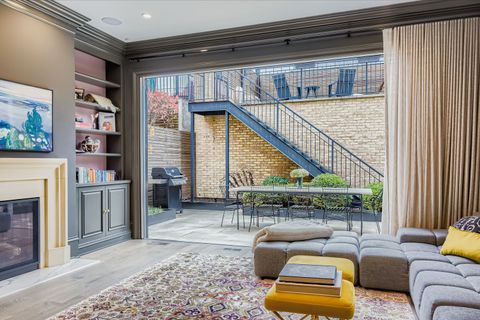 Tiny photo for 2734 N Racine Avenue, Chicago, IL 60614 (MLS # 12515210)