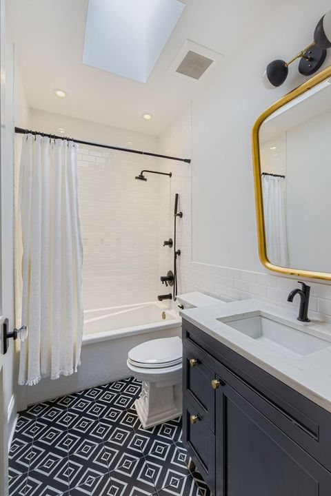 Tiny photo for 2734 N Racine Avenue, Chicago, IL 60614 (MLS # 12515210)