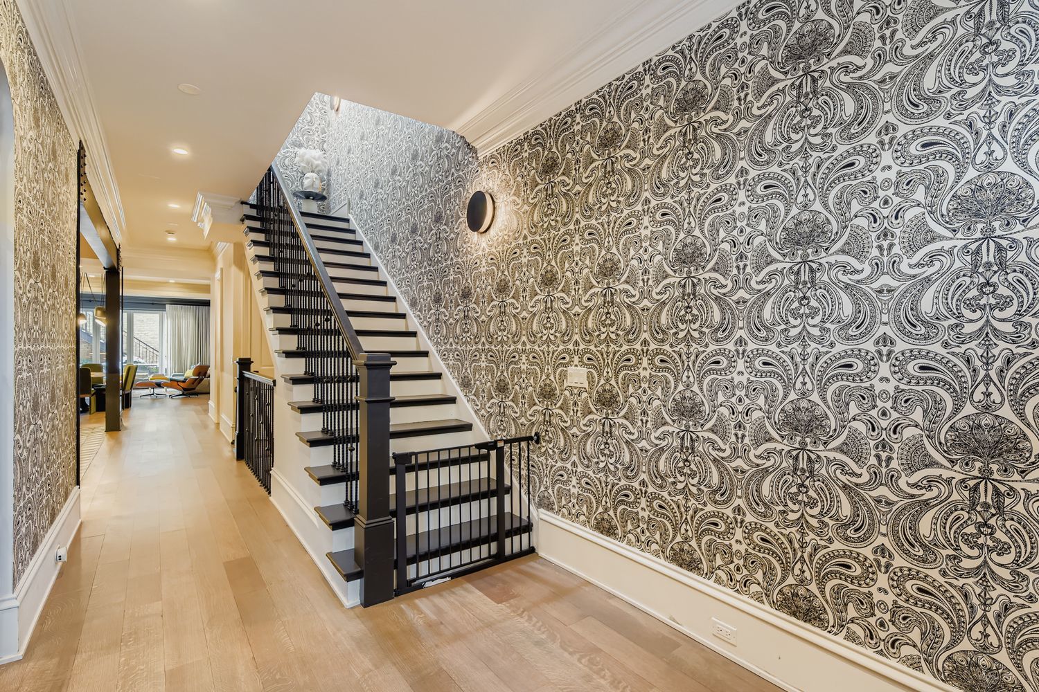 2734 N Racine Avenue