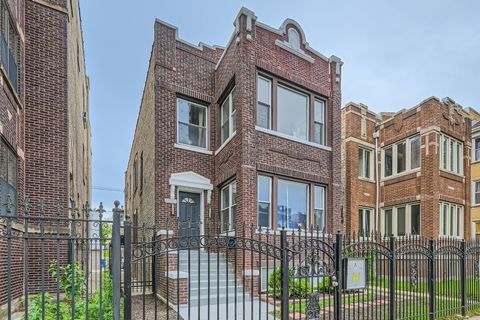 4616 N Central Park Avenue Chicago IL 60625