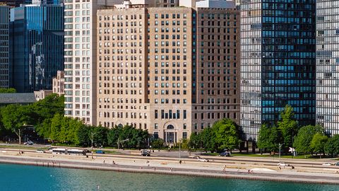 Photo of 850 N Lake Shore Drive #406, Chicago, IL 60611 (MLS # 12479784)
