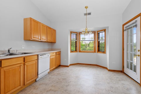 Tiny photo for 13059 Laurel Glen Court #301, Palos Heights, IL 60463 (MLS # 12763310)