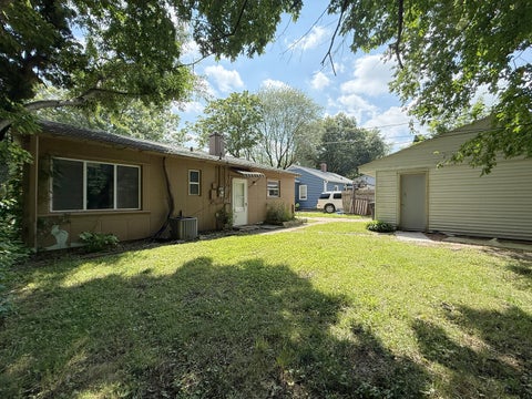 Tiny photo for 2113 22 1/2 Avenue, Rock Island, IL 61201 (MLS # 12723060)