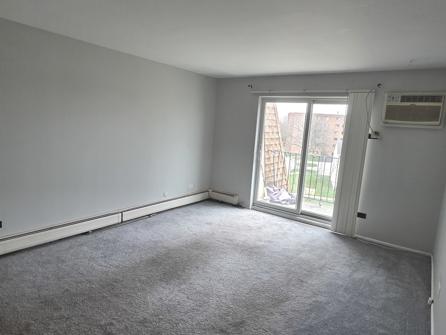 212 Shorewood Drive 2D