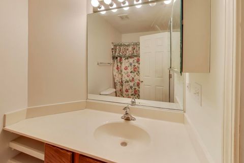Tiny photo for 1370 Spencer Lane #-, Batavia, IL 60510 (MLS # 12482306)
