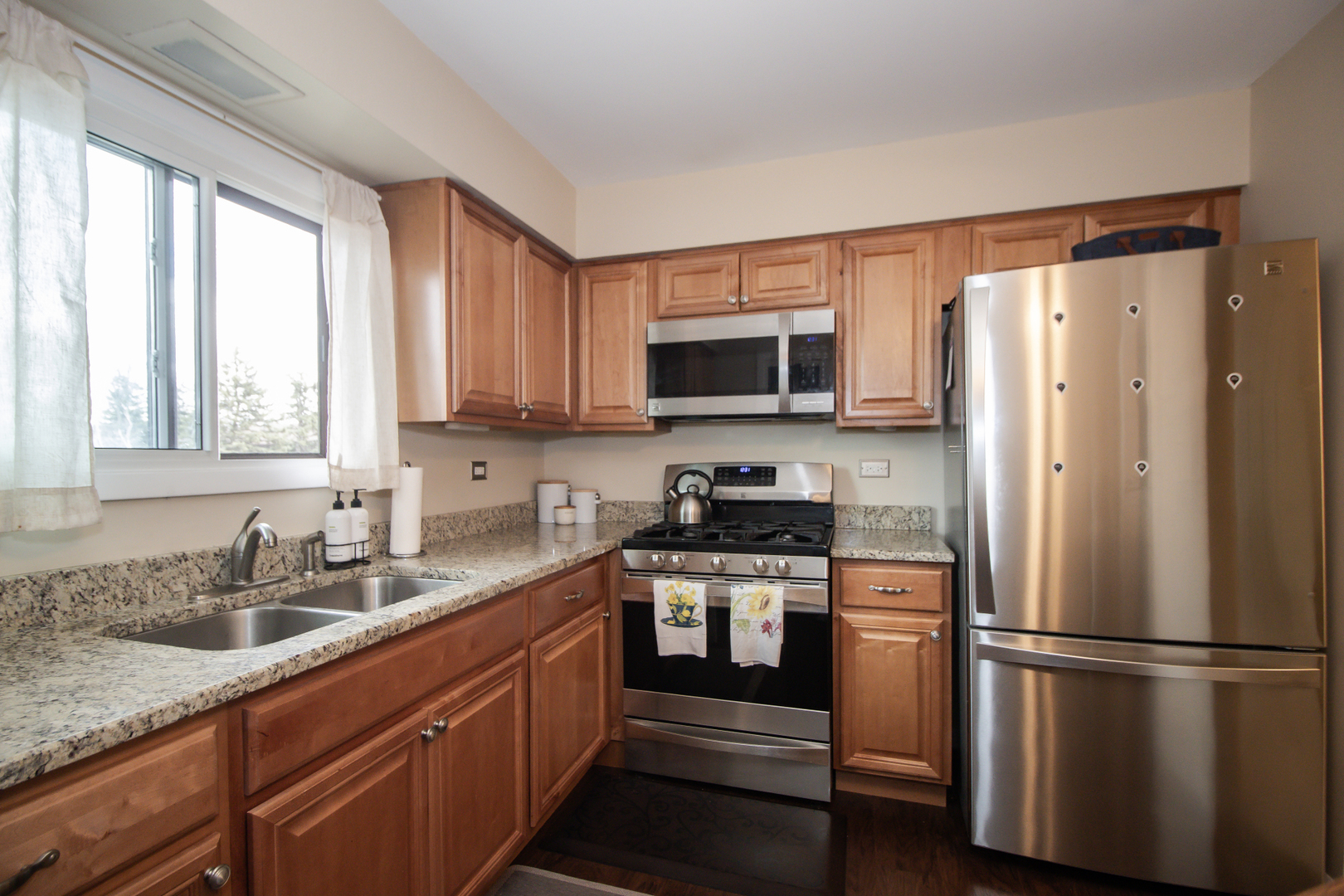 107 65th Lake Drive 202