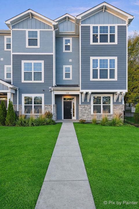 128 E Main Street Cary IL 60013