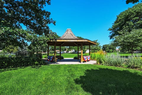 Tiny photo for 177 Cascade Drive, Indian Head Park, IL 60525 (MLS # 12699194)