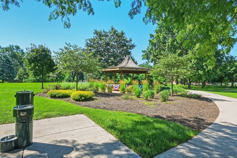 Tiny photo for 177 Cascade Drive, Indian Head Park, IL 60525 (MLS # 12699194)