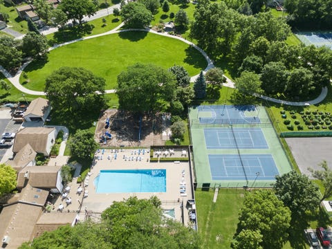 Tiny photo for 177 Cascade Drive, Indian Head Park, IL 60525 (MLS # 12699194)