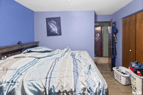 Tiny photo for 103 Middleton Road, Iuka, IL 62849 (MLS # EB460564)