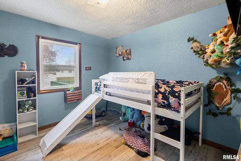 Tiny photo for 103 Middleton Road, Iuka, IL 62849 (MLS # EB460564)