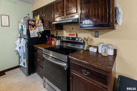 Tiny photo for 103 Middleton Road, Iuka, IL 62849 (MLS # EB460564)