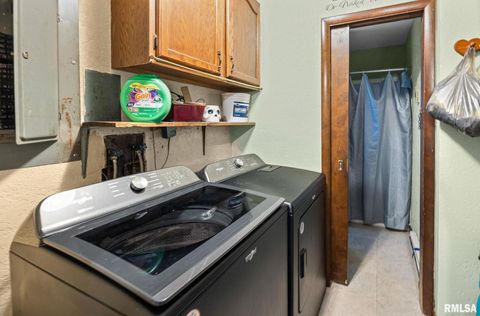 Tiny photo for 103 Middleton Road, Iuka, IL 62849 (MLS # EB460564)