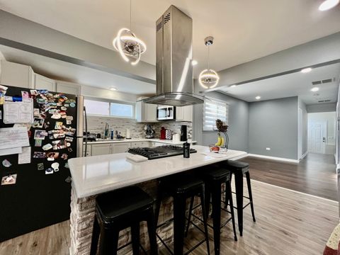 Tiny photo for Evergreen Park, IL 60805 (MLS # 12601854)