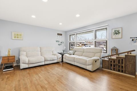 Tiny photo for 14905 Avenida Del Este Street, Orland Park, IL 60462 (MLS # 12523747)