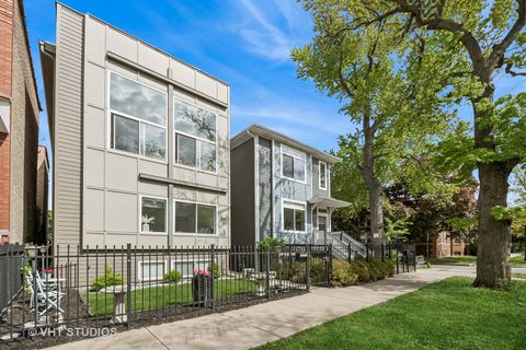 2503 N Maplewood Avenue Chicago IL 60647