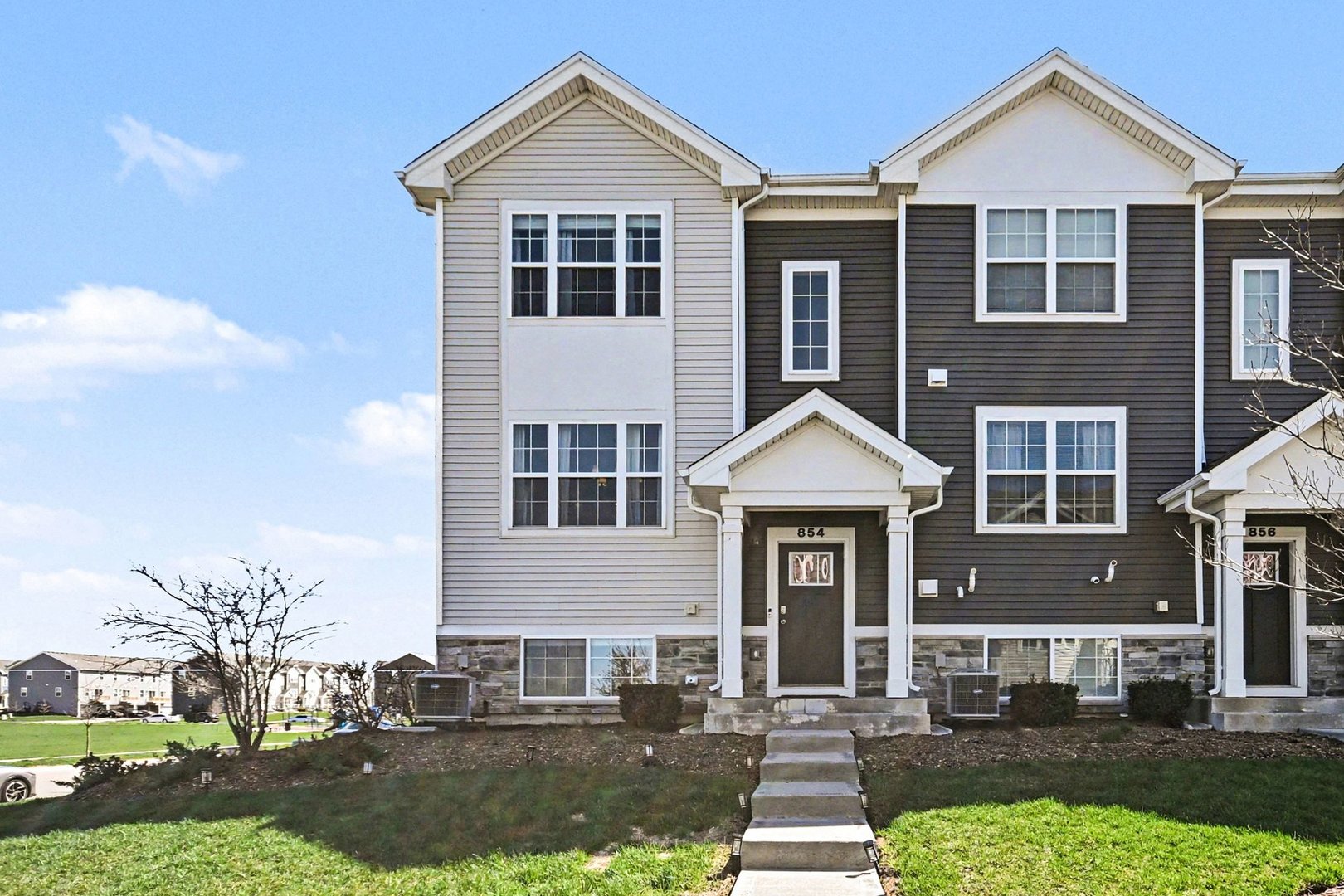 854 Briar Glen Court