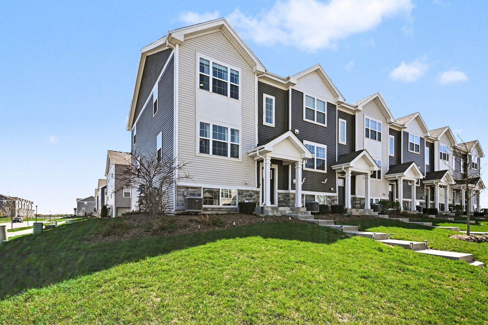 854 Briar Glen Court