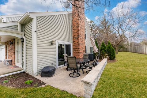 Tiny photo for 2S780 Timber Drive, Warrenville, IL 60555 (MLS # 12602851)