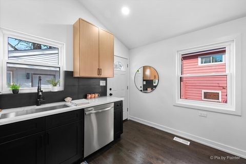 Tiny photo for 600 N IOWA Avenue, Villa Park, IL 60181 (MLS # 12530056)