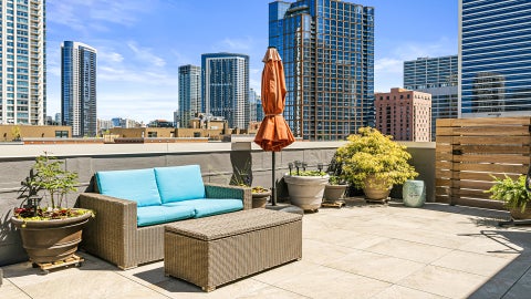Tiny photo for 560 W FULTON Street #602, Chicago, IL 60661 (MLS # 12646590)