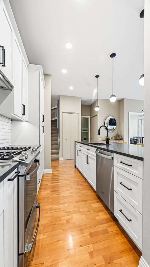 Tiny photo for 560 W FULTON Street #602, Chicago, IL 60661 (MLS # 12646590)