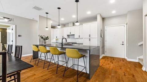Tiny photo for 560 W FULTON Street #602, Chicago, IL 60661 (MLS # 12646590)