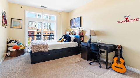 Tiny photo for 560 W FULTON Street #602, Chicago, IL 60661 (MLS # 12646590)