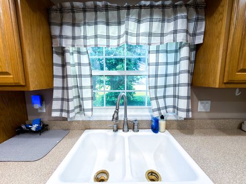 Tiny photo for 212 Oak Street, Flora, IL 62839 (MLS # 12624127)