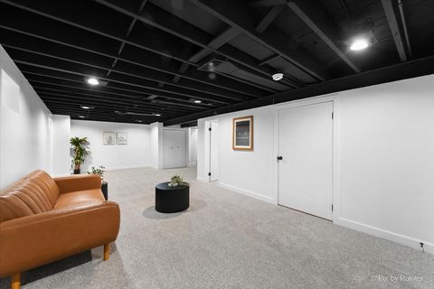 Tiny photo for 6322 N Monticello Avenue, Chicago, IL 60659 (MLS # 12576012)