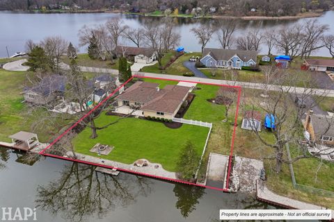 Tiny photo for 35399 N Donald Court, Ingleside, IL 60041 (MLS # 12604546)