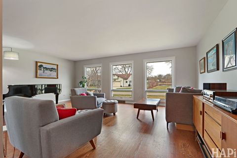 Tiny photo for 35399 N Donald Court, Ingleside, IL 60041 (MLS # 12604546)