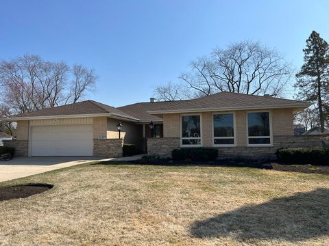 Tiny photo for 35399 N Donald Court, Ingleside, IL 60041 (MLS # 12604546)