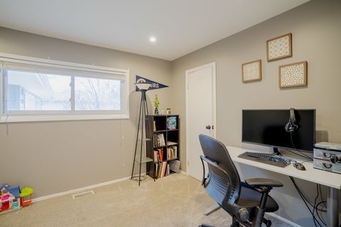 Tiny photo for 1935 Larchmont Road, Hoffman Estates, IL 60169 (MLS # 12584549)