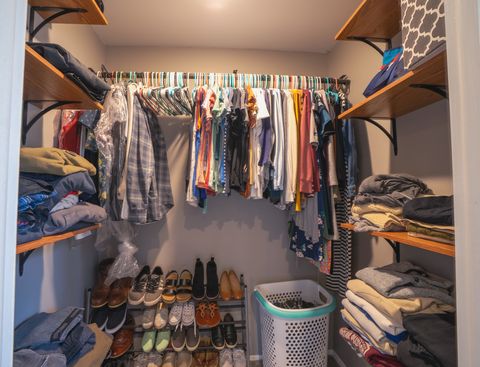 Tiny photo for 1935 Larchmont Road, Hoffman Estates, IL 60169 (MLS # 12584549)