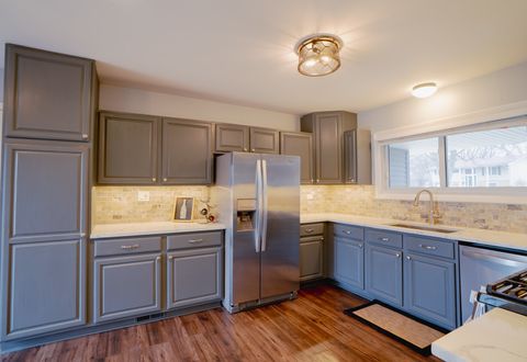 Tiny photo for 1935 Larchmont Road, Hoffman Estates, IL 60169 (MLS # 12584549)