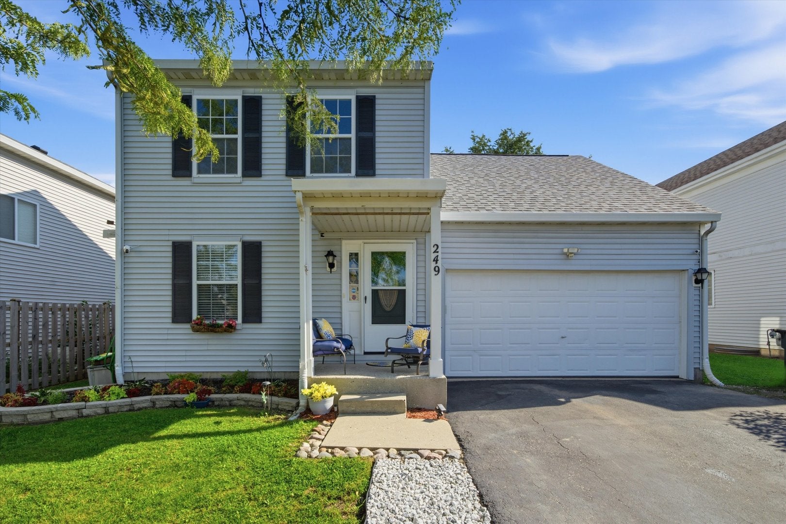 249 E Cobbler Court