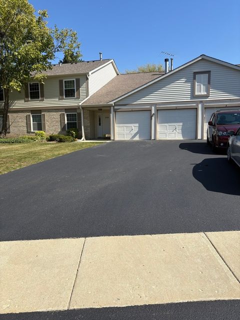 230 WETHINGTON Drive C Wauconda IL 60084