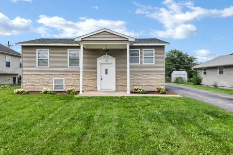 1022 Villa Vista Drive, Round Lake Beach, IL 60073 - #: 12733271
