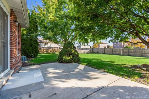 Tiny photo for 16531 Prairie Drive, Tinley Park, IL 60477 (MLS # 12505775)