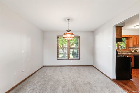 Tiny photo for 16531 Prairie Drive, Tinley Park, IL 60477 (MLS # 12505775)