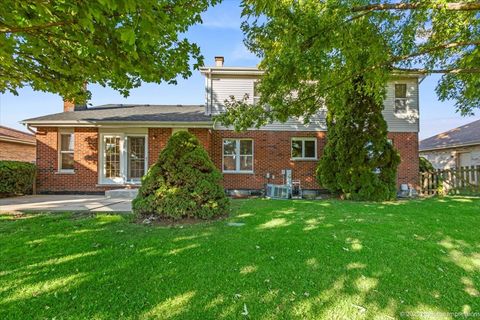 Tiny photo for 16531 Prairie Drive, Tinley Park, IL 60477 (MLS # 12505775)