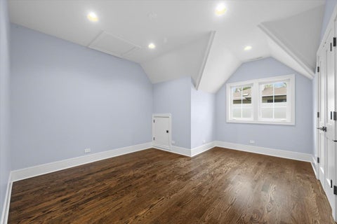 Tiny photo for 32 Lancaster Lane, Lincolnshire, IL 60069 (MLS # 12658089)