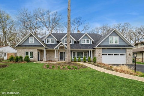 Photo of 32 Lancaster Lane, Lincolnshire, IL 60069 (MLS # 12658089)