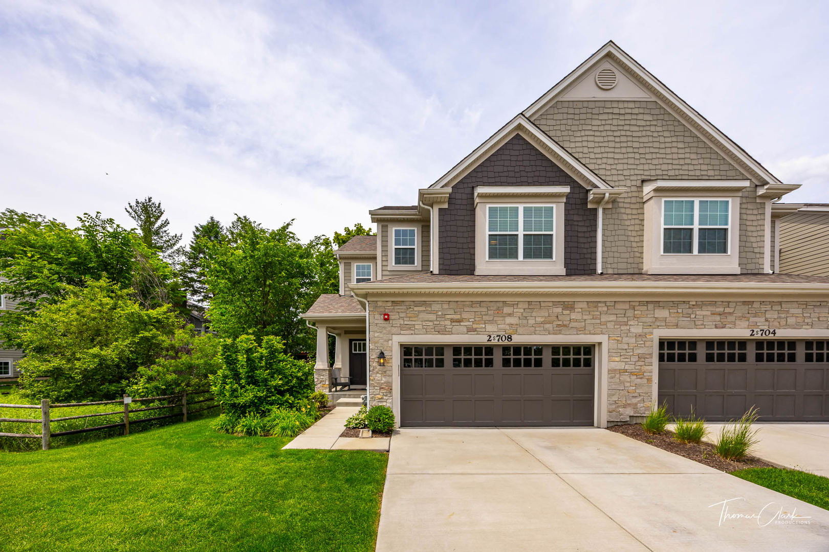 View Glen Ellyn, IL 60137 townhome