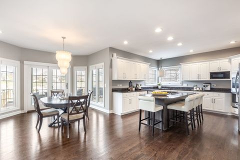 Tiny photo for 1720 Baybrook Lane, Naperville, IL 60564 (MLS # 12610420)