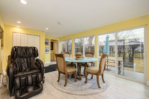 Tiny photo for 9833 N Lauren Lane, Niles, IL 60714 (MLS # 12589639)