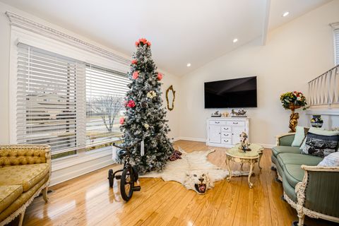 Tiny photo for 9833 N Lauren Lane, Niles, IL 60714 (MLS # 12589639)