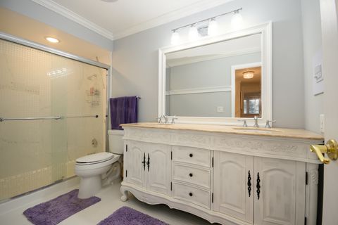 Tiny photo for 9833 N Lauren Lane, Niles, IL 60714 (MLS # 12589639)